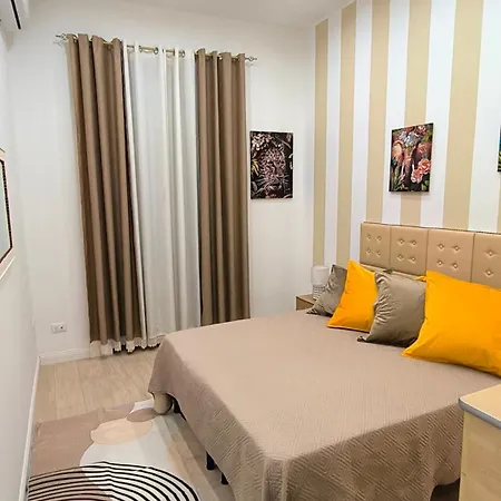 Apartment Mi&lu -royal Palace & Free Parking