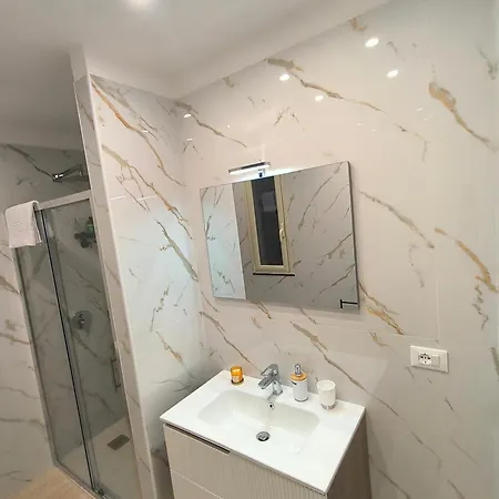 Mi&lu -royal Palace & Free Parking Apartment *